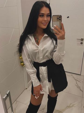 Джулия Выезд Реал фото 2